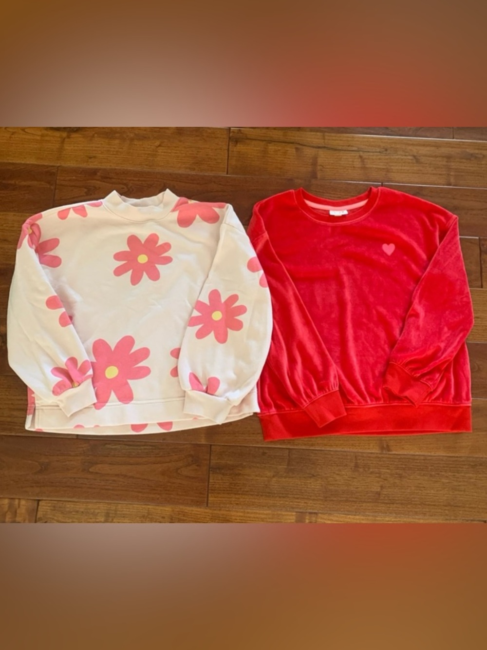 Sweatshirt Lot of 2 Girls Size 14/16 Pink Flowers Old Navy Red Velour Cat & Jack